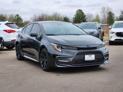 Black 2020 Toyota Corolla SE