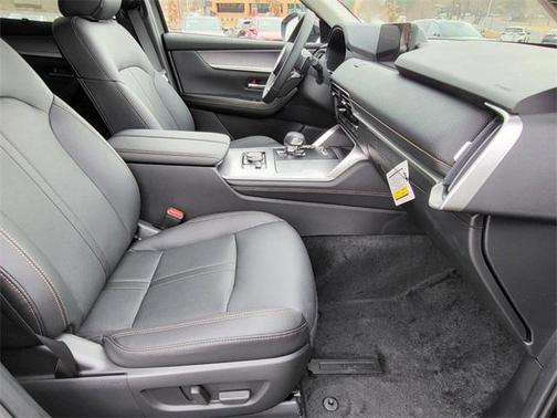 2025 Mazda CX-90 PHEV Preferred Package