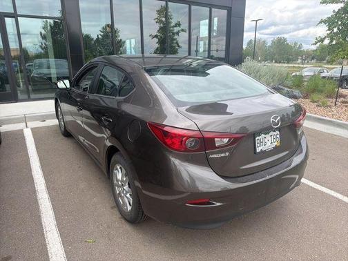 Titanium Flash Mica 2016 Mazda Mazda3 i Sport