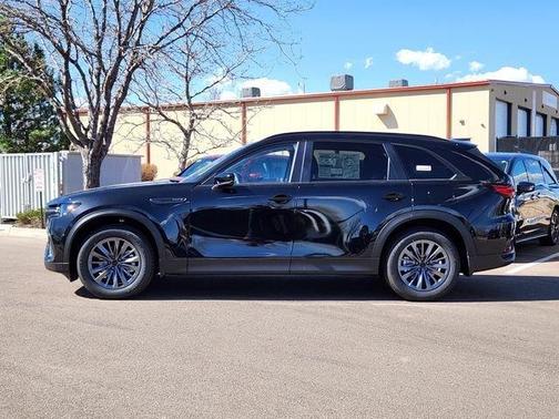 Jet Black Mica 2026 Mazda CX-70 SC