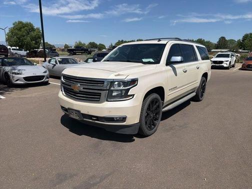 White Diamond Clearcoat 2015 Chevrolet Suburban 1500 LTZ