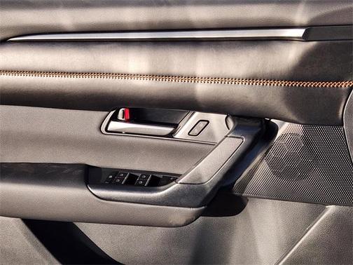 2026 Mazda CX-50 Premium