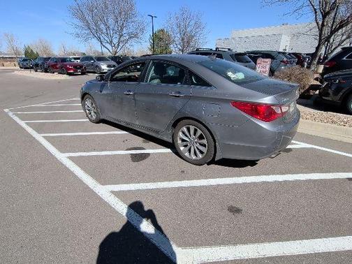 2012 Hyundai SONATA SE
