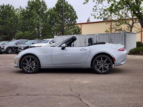 Aero Gray Metallic 2026 Mazda MX-5 Miata Grand Touring