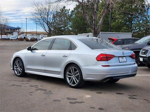 2016 Volkswagen Passat 1.8T R-Line w/ Comfort