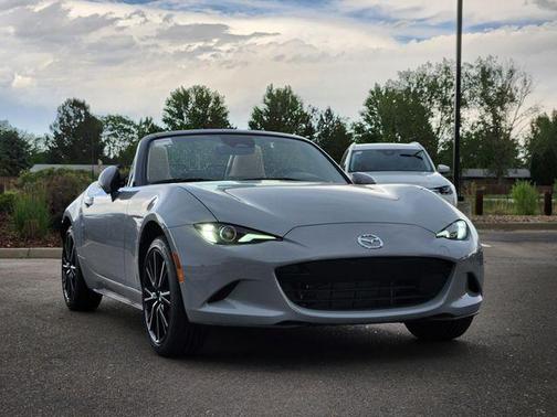 Aero Gray Metallic 2026 Mazda MX-5 Miata Grand Touring