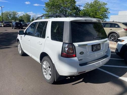 2013 Land Rover LR2 Base