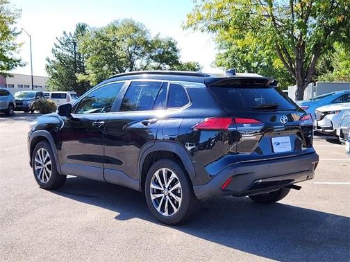2023 Toyota Corolla Cross XLE
