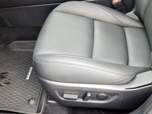Deep Crystal Blue Mica 2025 Mazda CX-30 2.5 S Preferred Package
