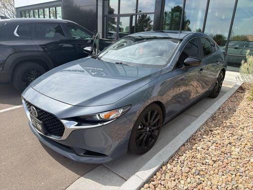 2022 Mazda Mazda3 Carbon Edition