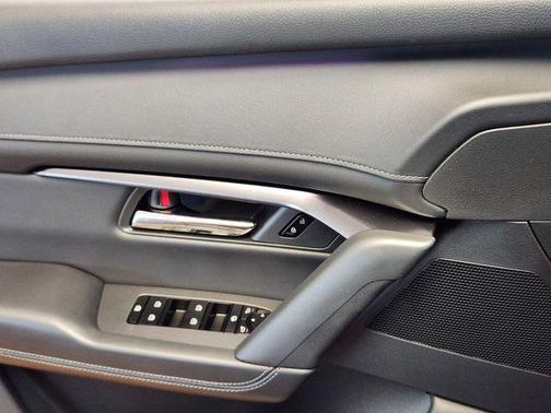 2026 Mazda CX-5 Premium Plus