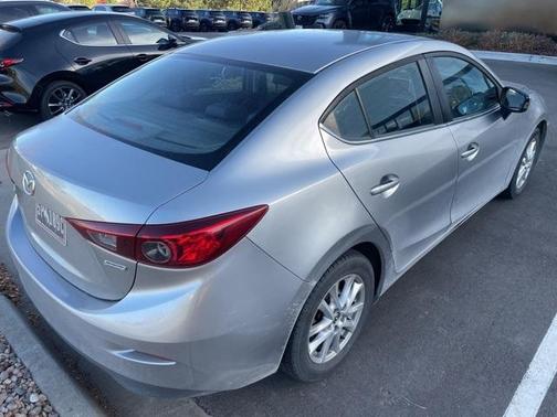 2016 Mazda Mazda3 i Sport