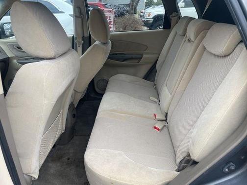 Gray 2008 Hyundai TUCSON SE