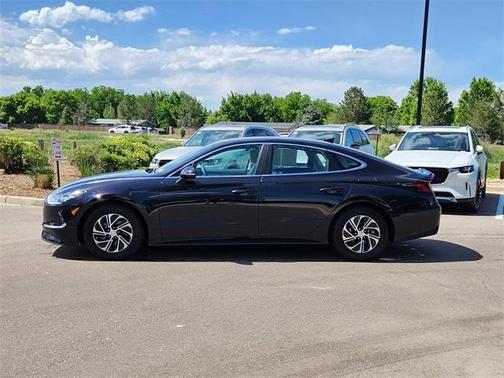 2023 Hyundai SONATA Hybrid Blue
