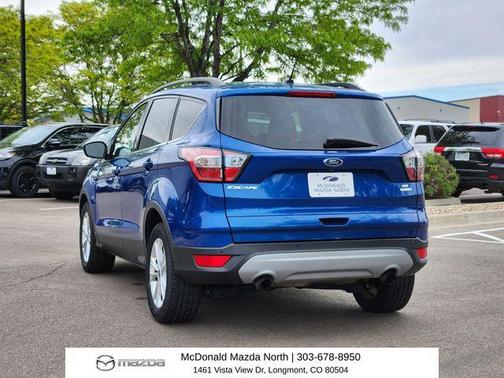Lightning Blue Metallic 2017 Ford Escape SE