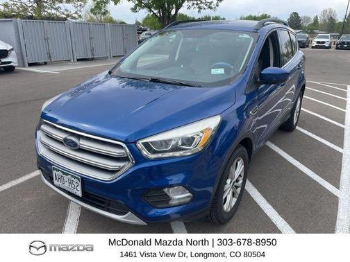 Lightning Blue Metallic 2017 Ford Escape SE