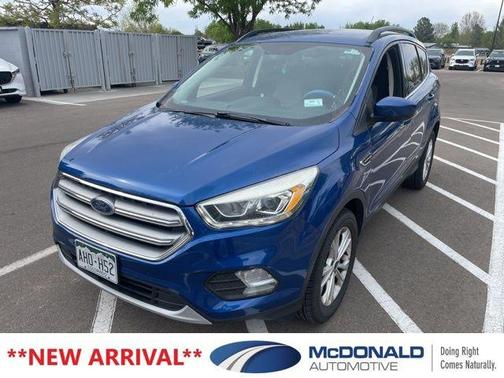 Lightning Blue 2017 Ford Escape SE