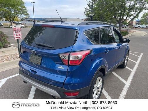 Lightning Blue Metallic 2017 Ford Escape SE