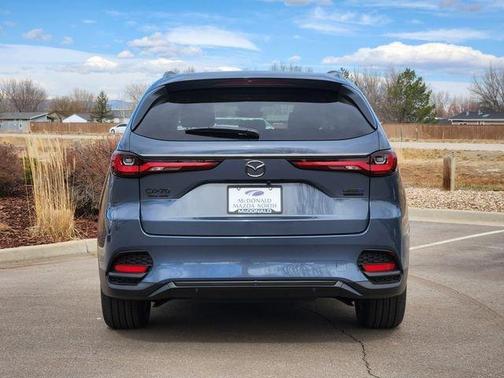 Polymetal Gray Metallic 2026 Mazda CX-70 SC