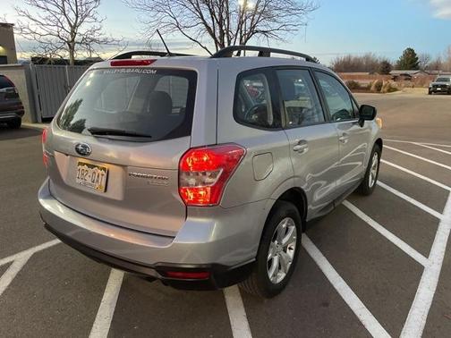 2015 Subaru Forester 2.5i