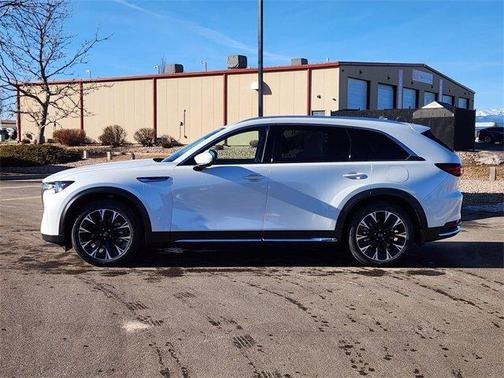 2024 Mazda CX-90 PHEV Premium