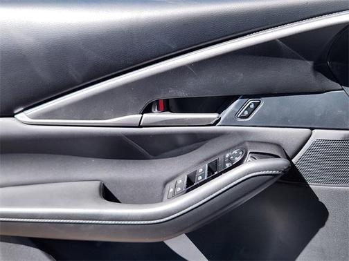 2025 Mazda CX-30 Select