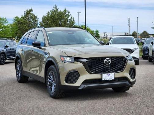 Zircon Sand Metallic 2026 Mazda CX-70 SC