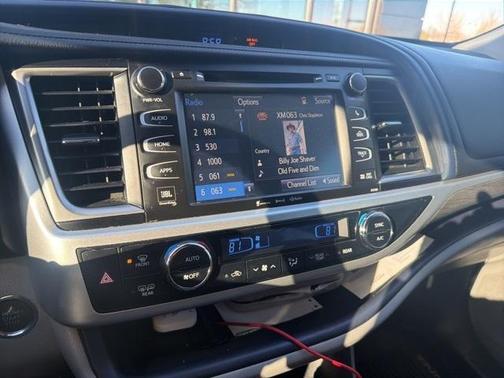 2018 Toyota Highlander Limited Platinum