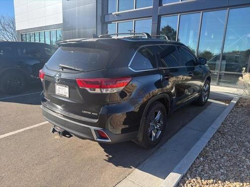 2018 Toyota Highlander Limited Platinum