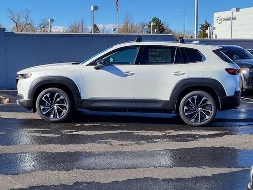 2026 Mazda CX-50 Premium Plus