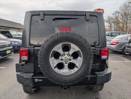 2016 Jeep Wrangler Unlimited Sahara