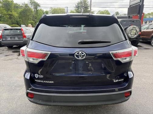 2015 Toyota Highlander LE