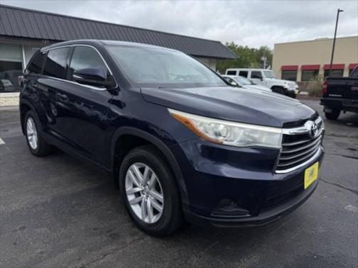 2015 Toyota Highlander LE