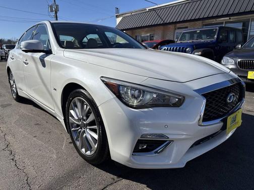 2018 INFINITI Q50 3.0t LUXE