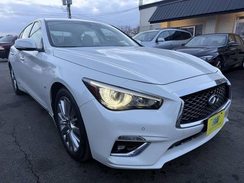 2018 INFINITI Q50 3.0t LUXE