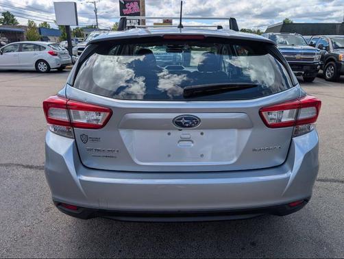 2018 Subaru Impreza 2.0i