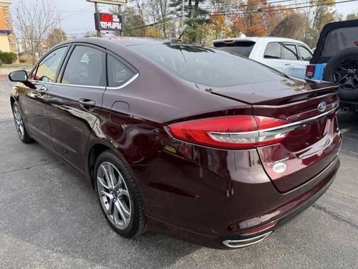 2017 Ford Fusion SE