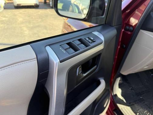 2013 Toyota 4Runner SR5