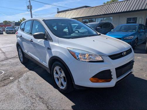 2015 Ford Escape S