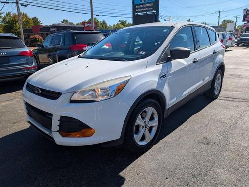 2015 Ford Escape S
