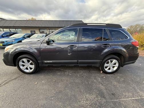 2013 Subaru Outback 2.5i Premium