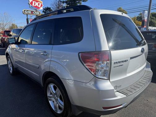 2010 Subaru Forester 2.5 X Premium
