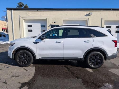 2021 Kia Sorento S