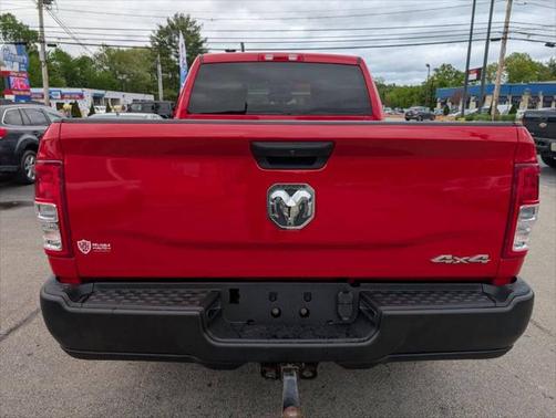 2022 RAM 2500 Tradesman Crew Cab 4x4 6'4' Box