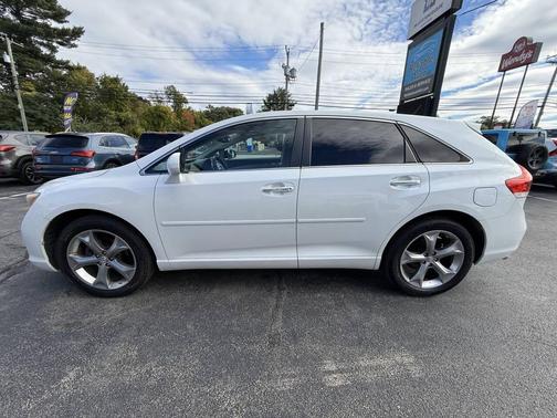 2011 Toyota Venza Base