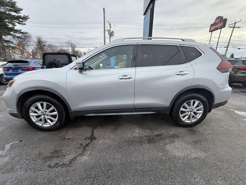 2018 Nissan Rogue SV