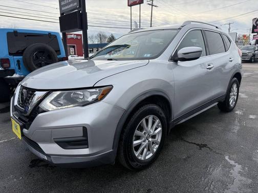 2018 Nissan Rogue SV