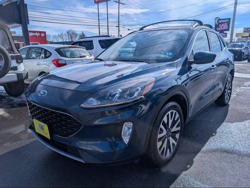 2020 Ford Escape SEL