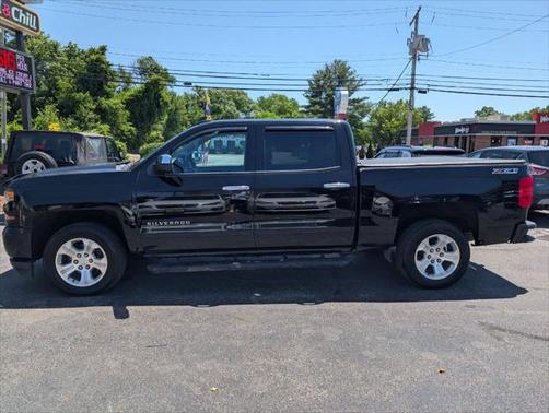 2017 Chevrolet Silverado 1500 2LT