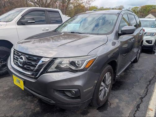 Charcoal 2017 Nissan Pathfinder SV